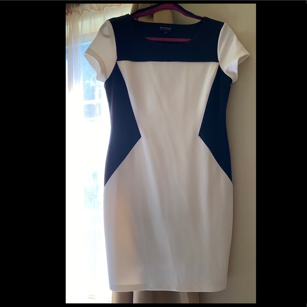 Black and White Size 8 women dress.